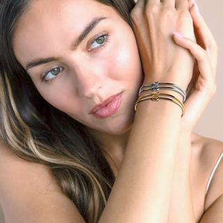 18k & Stainless Steel Love Knot Bracelet